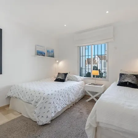 Beautiful 4b Townhouse Σπίτι διακοπών Μαρμπέλλα