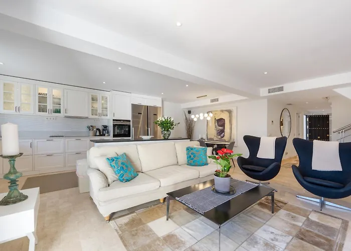 Σπίτι διακοπών Beautiful 4b Townhouse Μαρμπέλλα