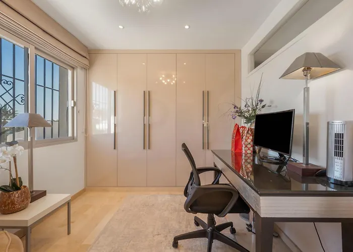 Beautiful 4b Townhouse 度假居 马尔韦利亚