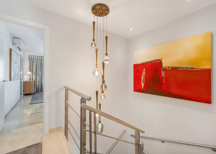 Beautiful 4b Townhouse 度假居