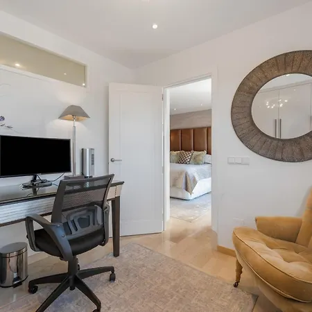 Beautiful 4b Townhouse بيت للعطل ماربيا