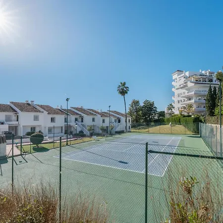 Beautiful 4b Townhouse