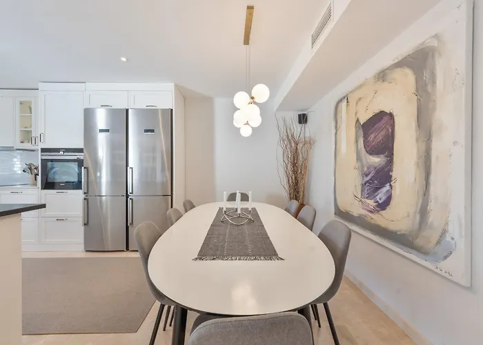 Beautiful 4b Townhouse Будинок відпочинку Марбелья