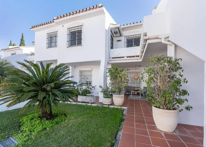 Beautiful 4b Townhouse * ماربيا