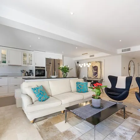 Nyaraló Beautiful 4b Townhouse Marbella